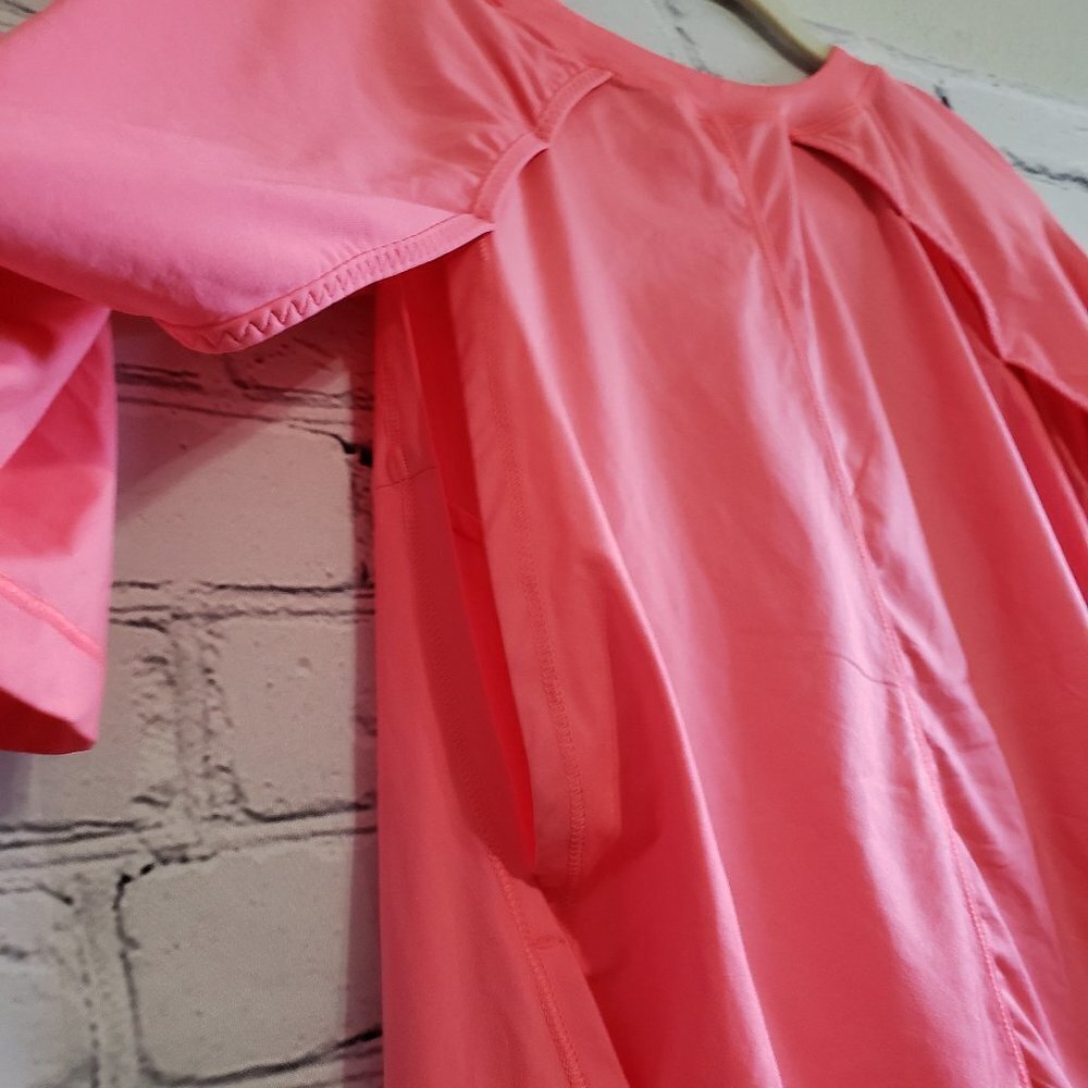 Lululemon Top - Picture 2 of 7
